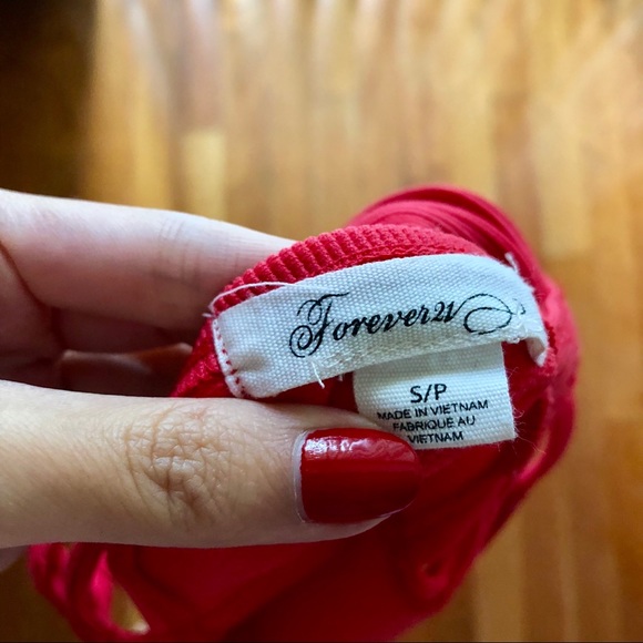 Red Ribbed Dress || S - Picture 3 of 5